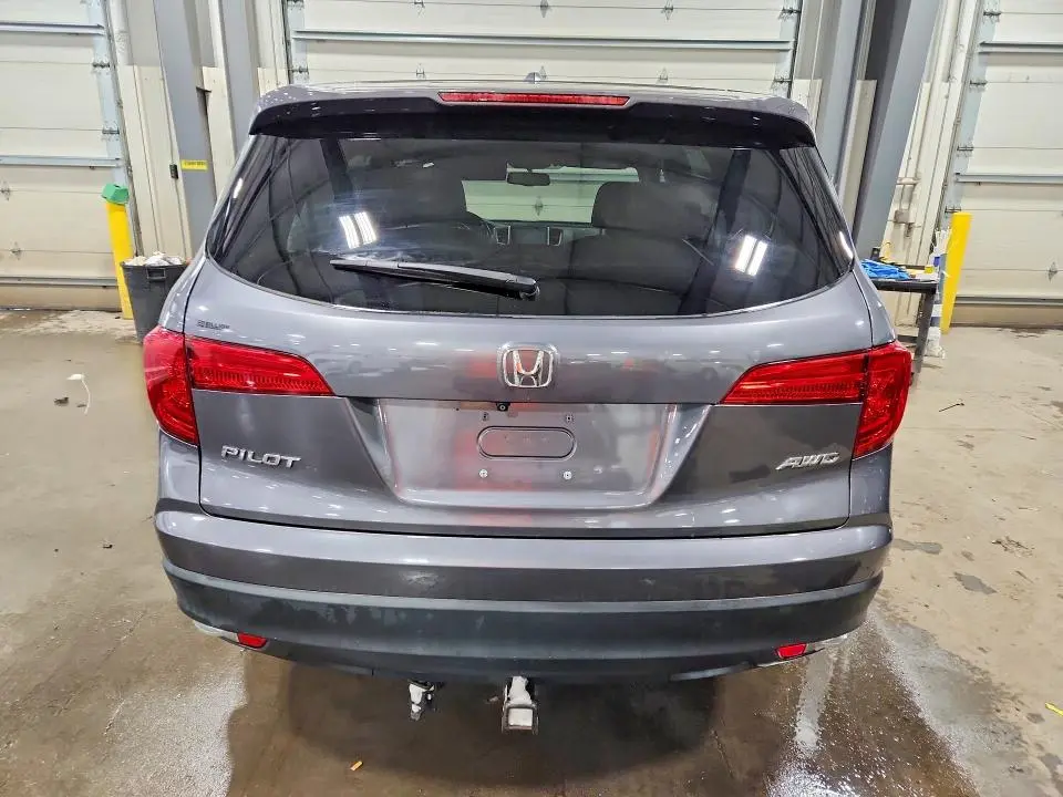 2017 HONDA PILOT EXLN  