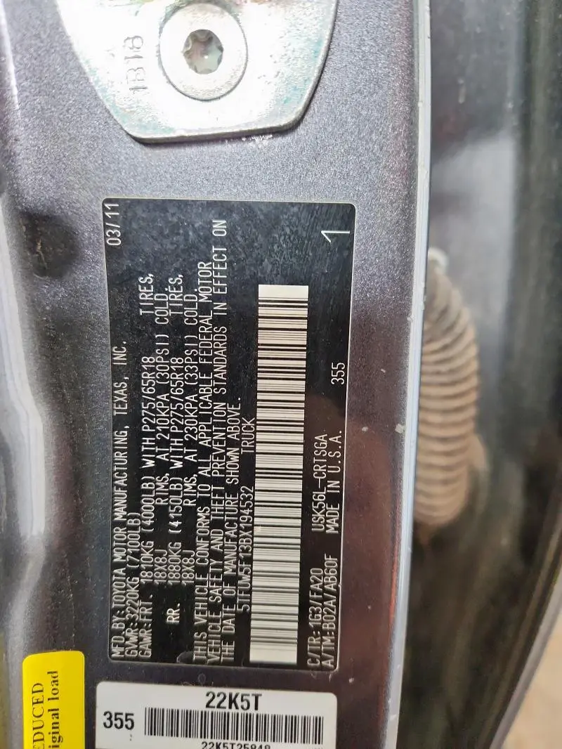 2011 TOYOTA TUNDRA DOUBLE CAB SR5  