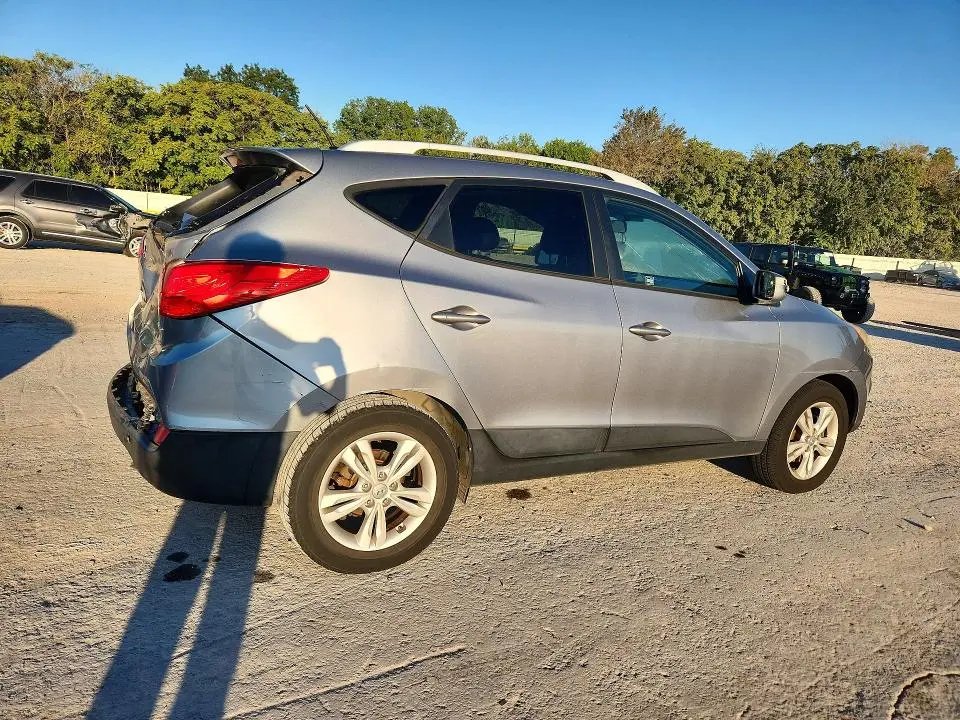 2013 HYUNDAI TUCSON GLS  