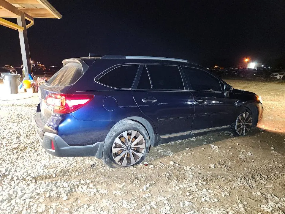 2018 SUBARU OUTBACK TOURING  