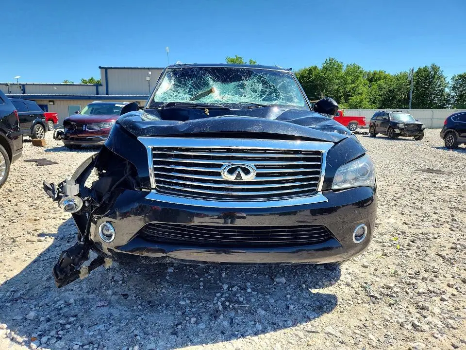2011 INFINITI QX56 BASE  