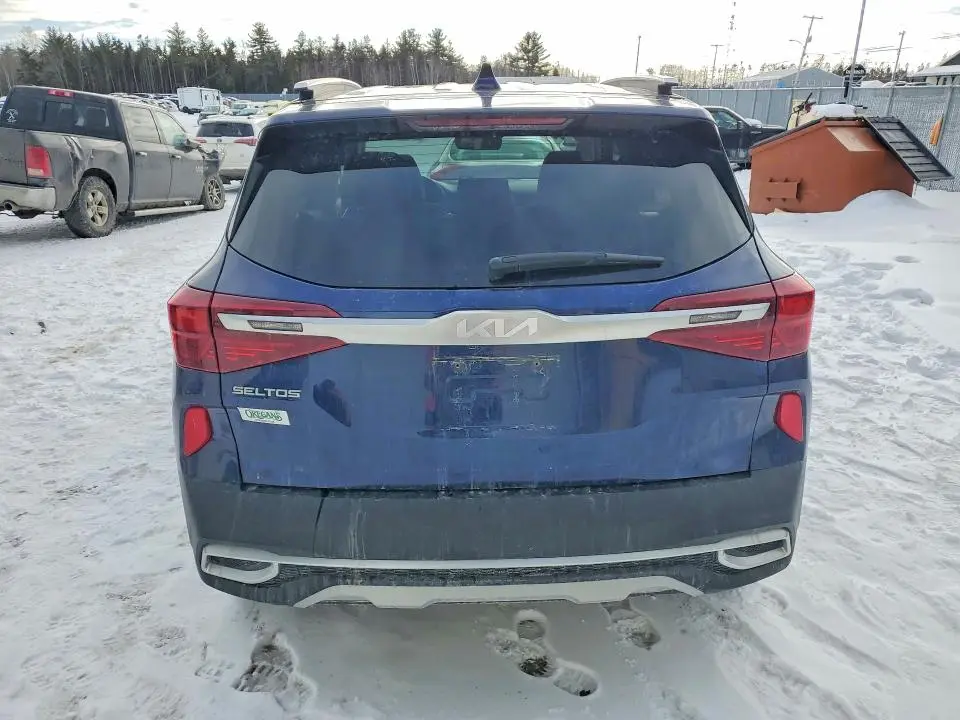 2023 KIA SELTOS S  