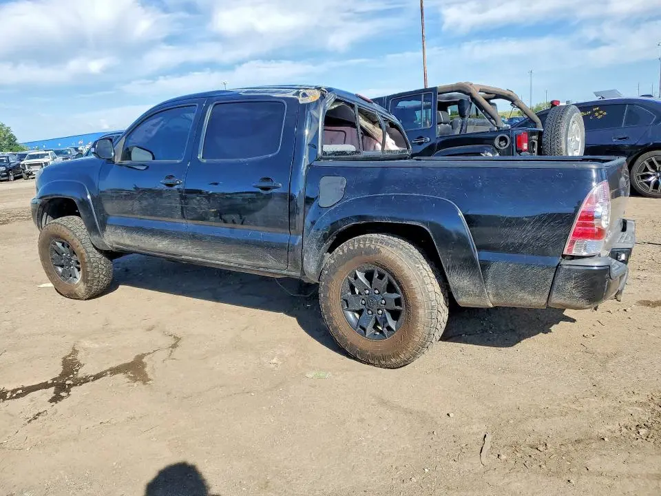 2015 TOYOTA TACOMA V6  