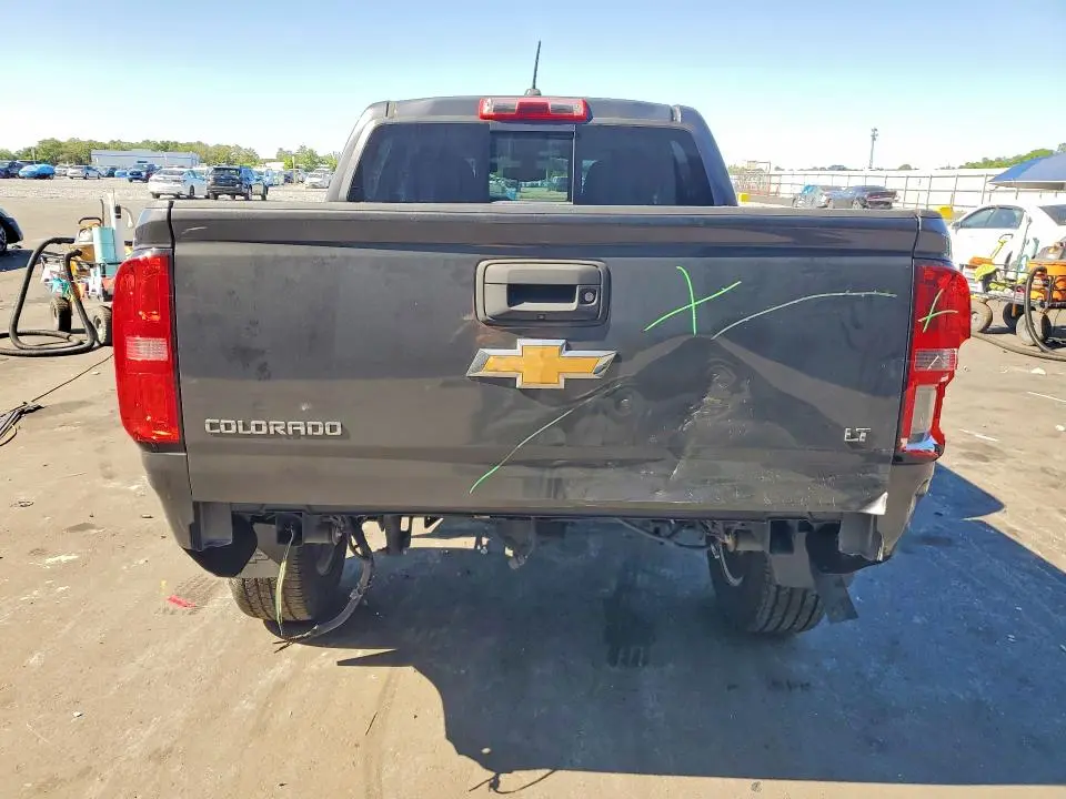 2017 CHEVROLET COLORADO LT  