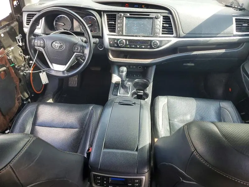 2018 TOYOTA HIGHLANDER LIMITED PLATINUM  