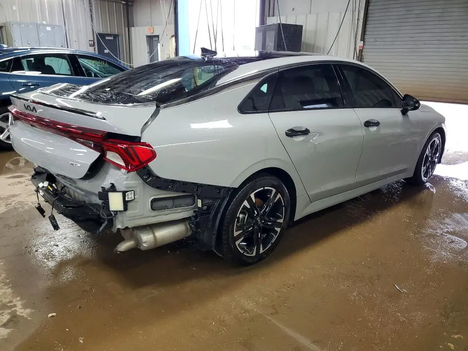 2023 KIA K5 GT LINE  