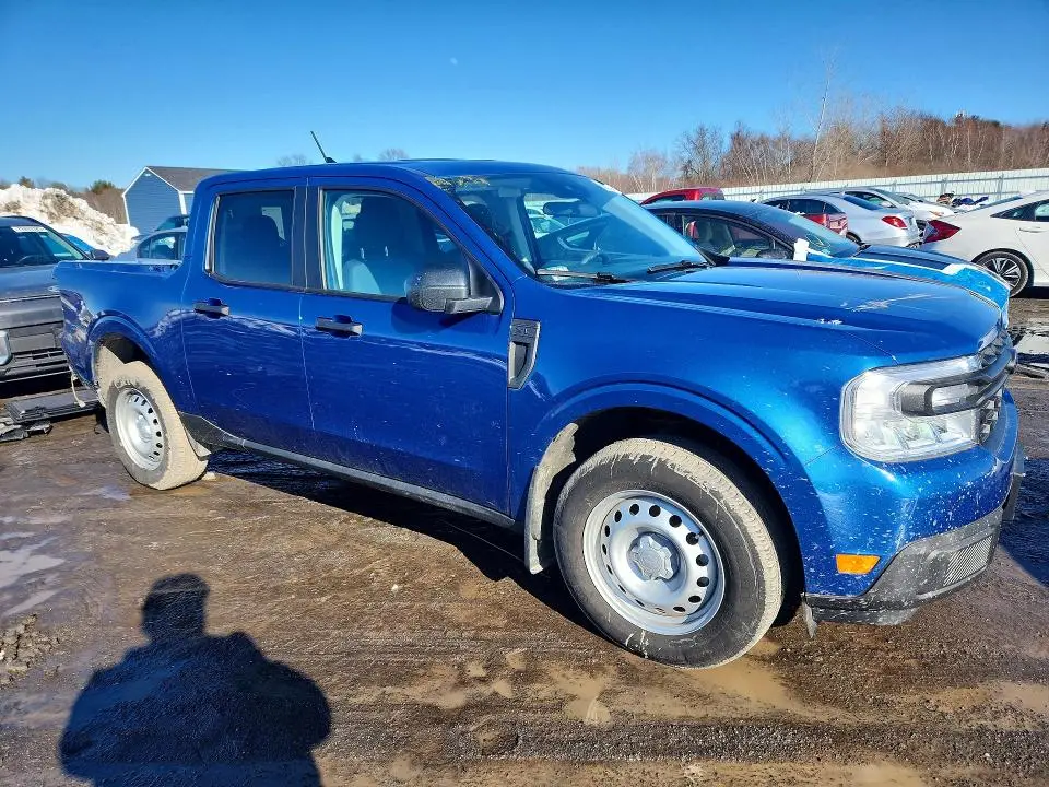 2024 FORD MAVERICK XL  