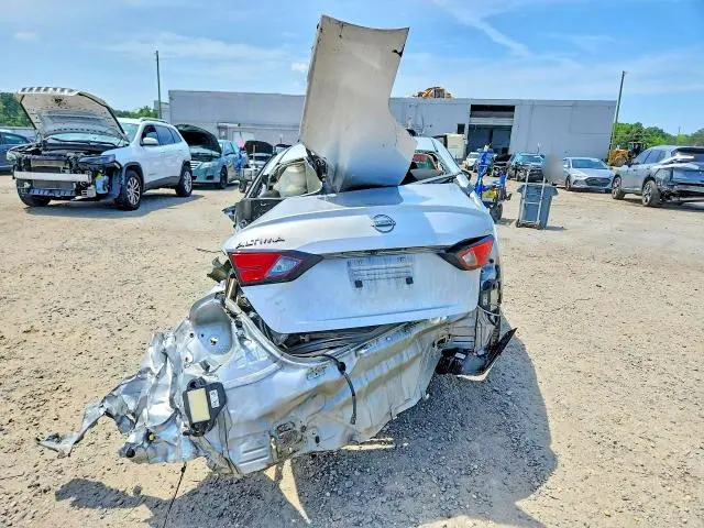 2024 NISSAN ALTIMA S  