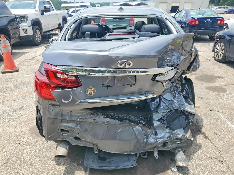 2019 INFINITI Q70L 3.7 LUXE  