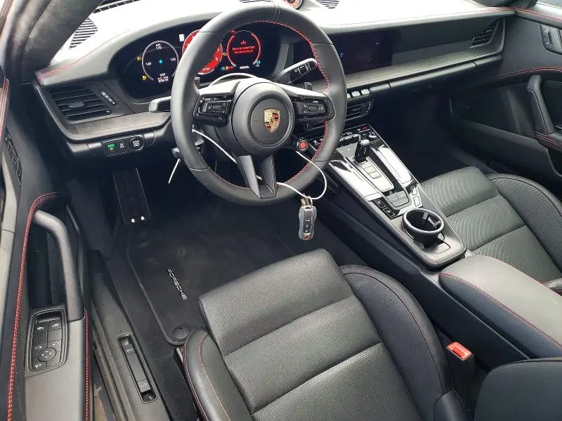 2025 PORSCHE 911 CARRERA GTS  