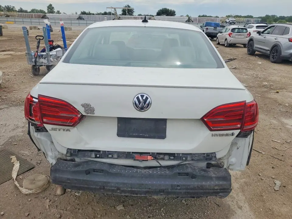 2013 VOLKSWAGEN JETTA HYBRID  