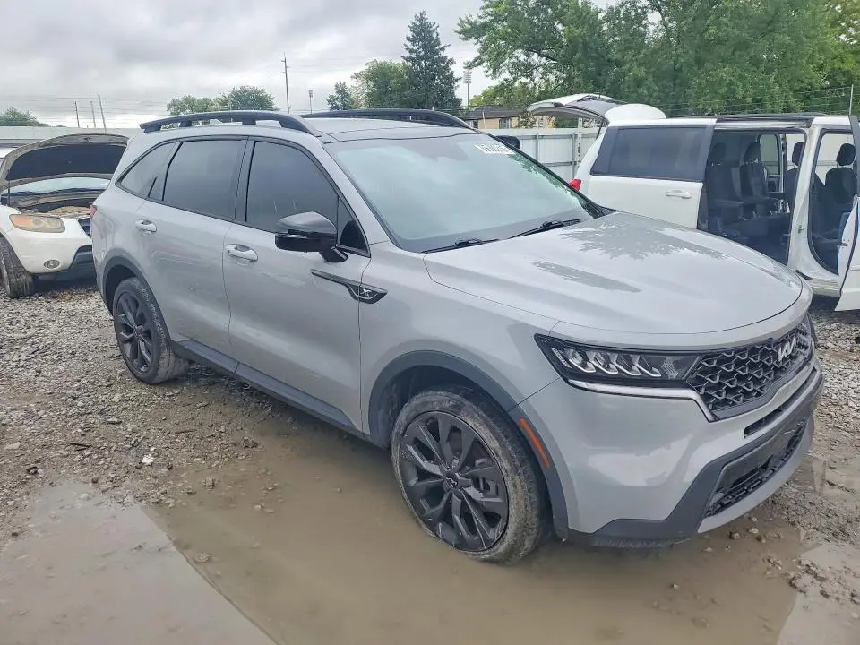 2023 KIA SORENTO EX  