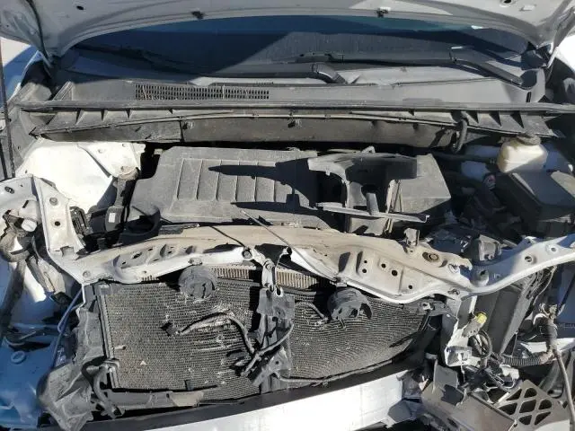 2016 TOYOTA HIGHLANDER LE  