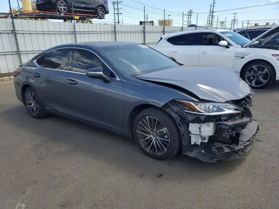 2022 LEXUS ES 300H BASE  