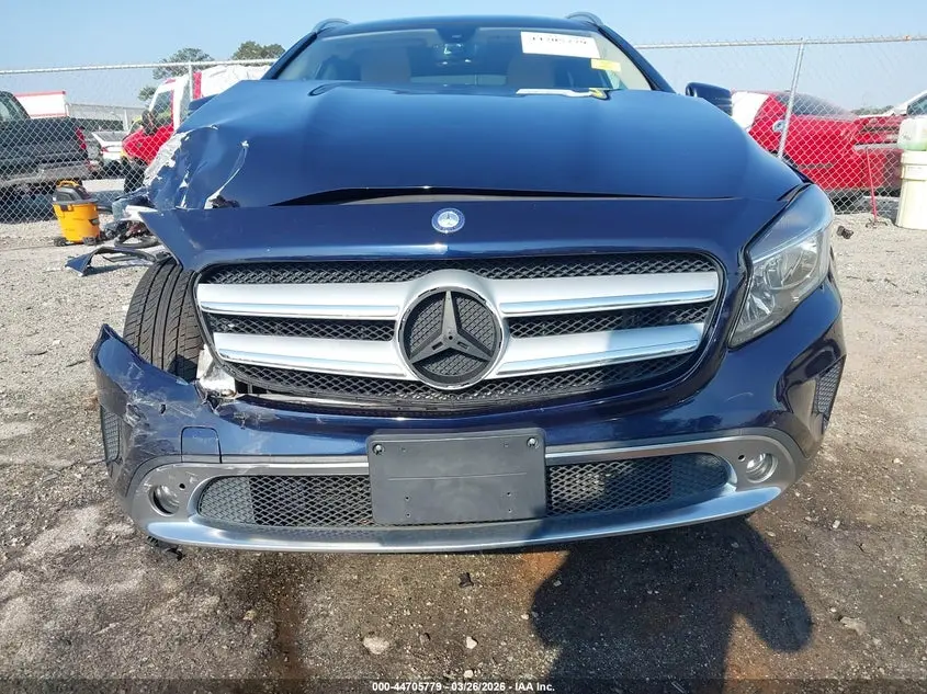 2017 MERCEDES-BENZ GLA 250 4MATIC