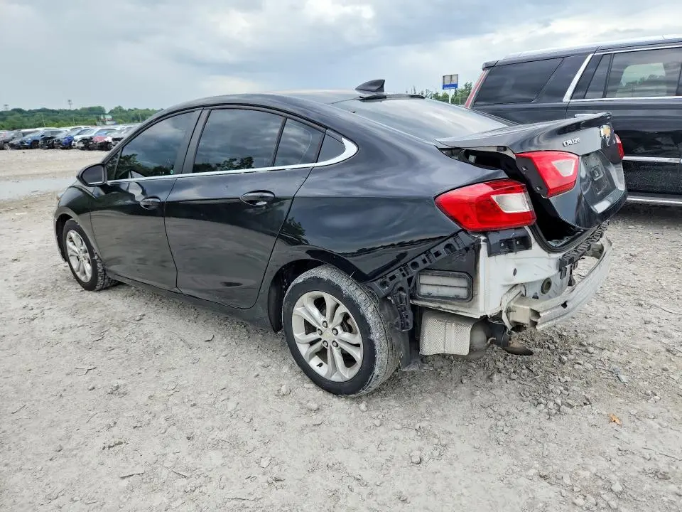 2019 CHEVROLET CRUZE LT  