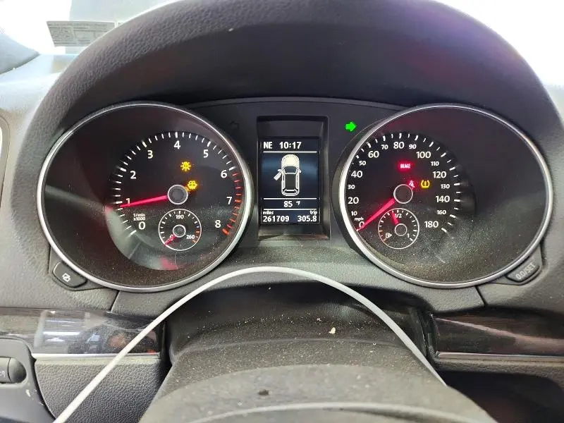 2010 VOLKSWAGEN GTI   