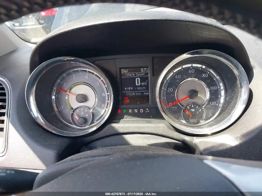 2013 CHRYSLER TOWN & COUNTRY TOURING-L