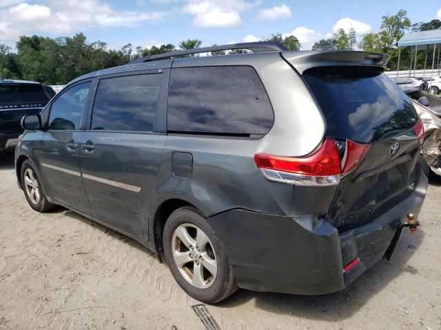 2012 TOYOTA SIENNA LE