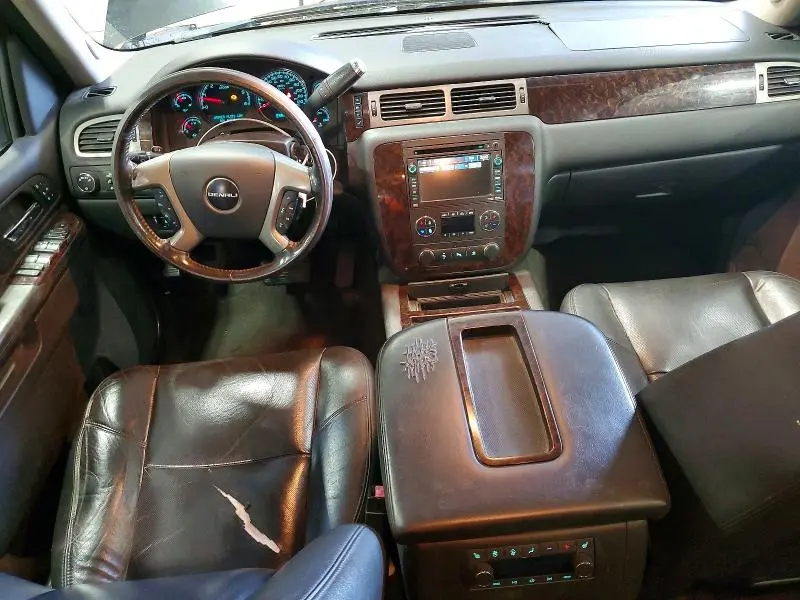 2011 GMC YUKON XL DENALI  