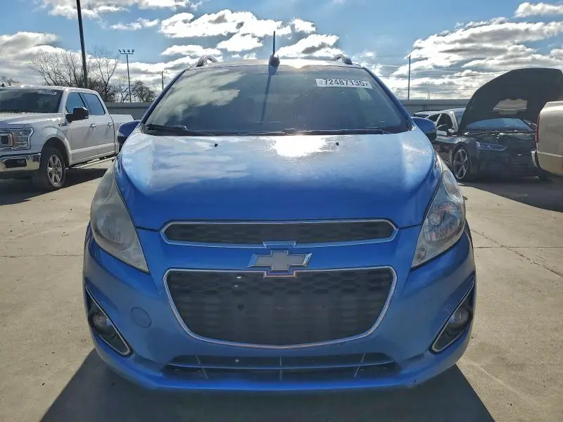 2015 CHEVROLET SPARK 2LT  