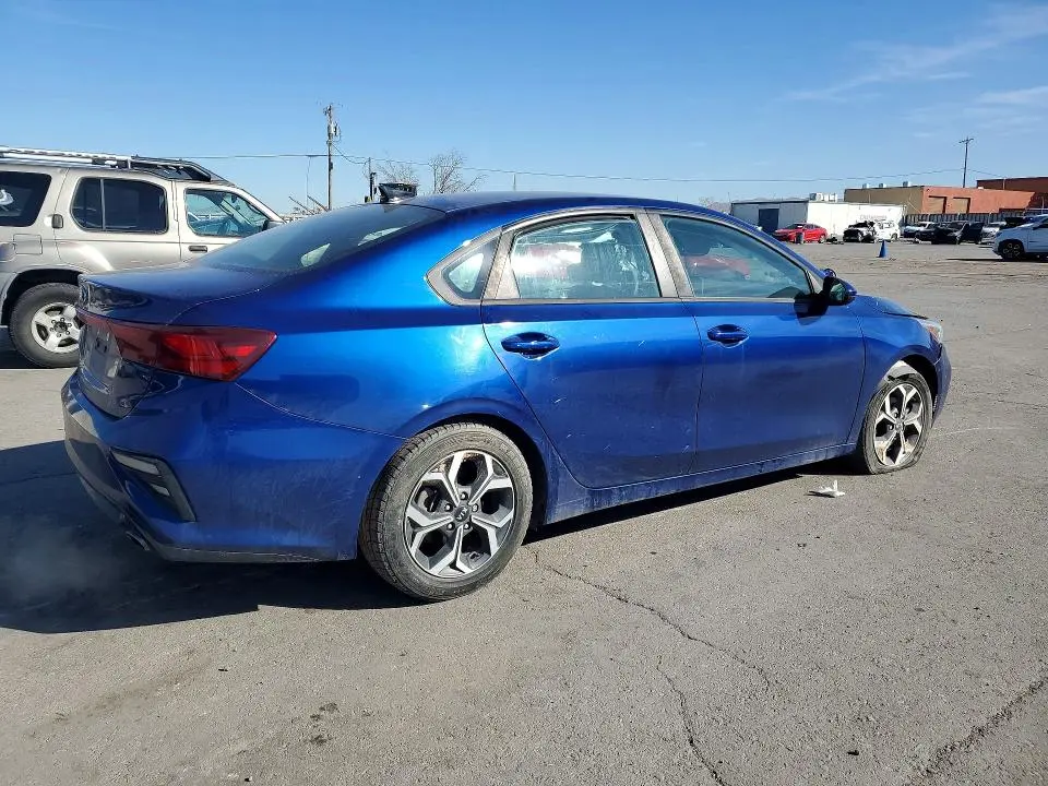 2019 KIA FORTE LXS  
