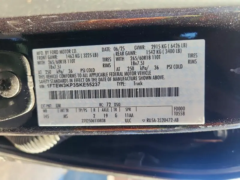 2025 FORD F150 XLT  