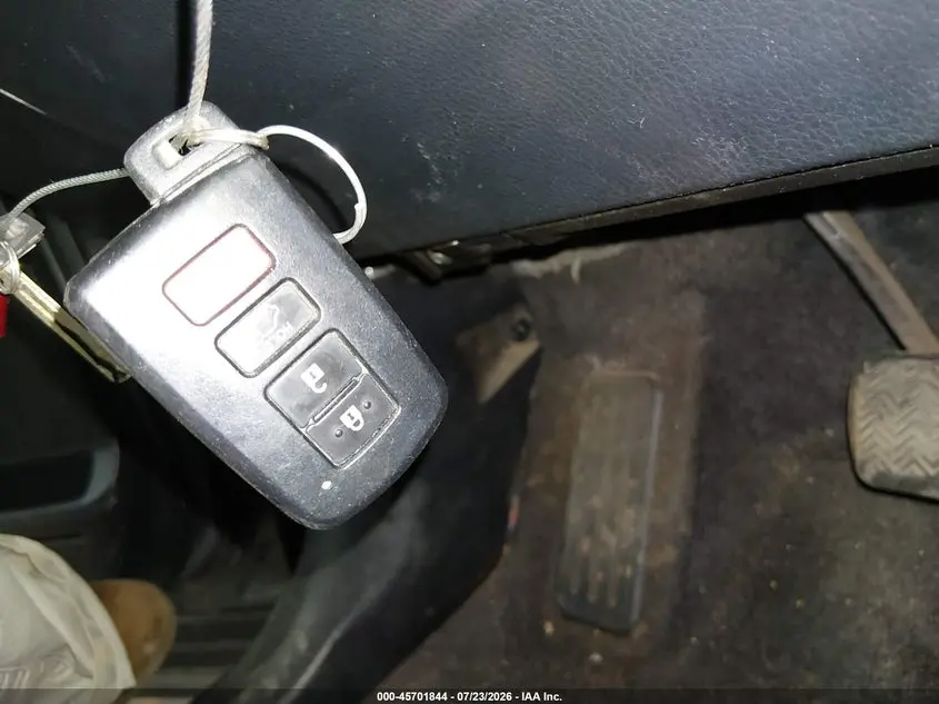 2018 TOYOTA RAV4 HYBRID XLE
