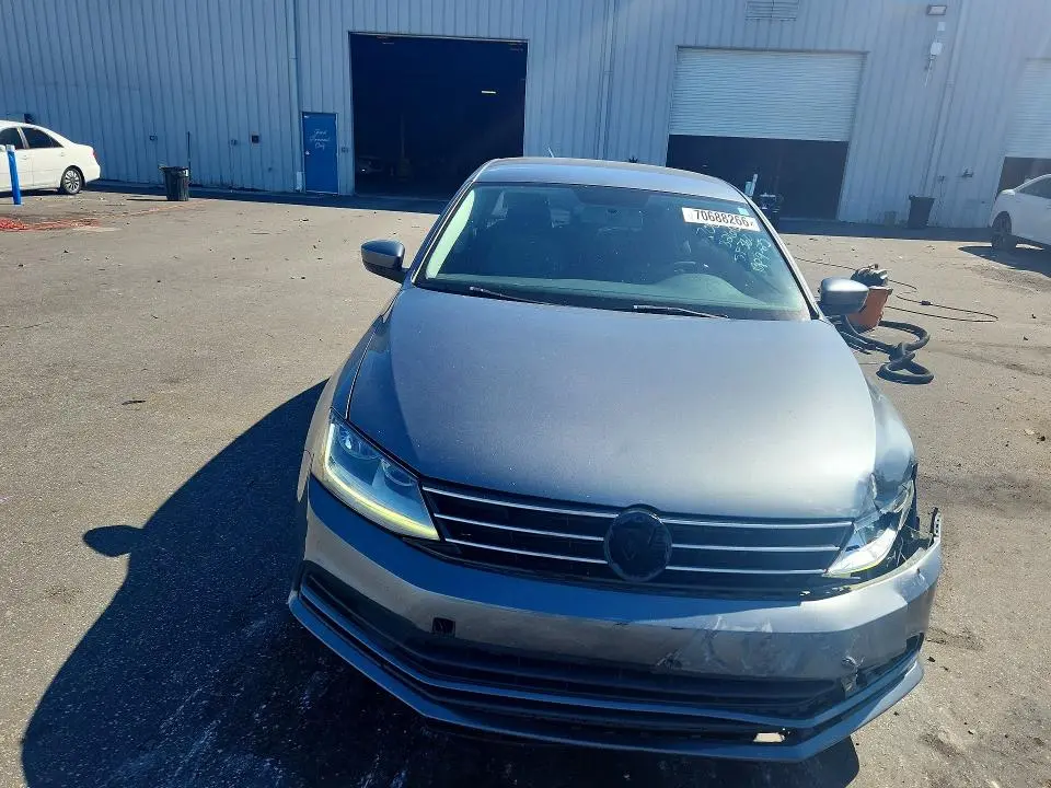 2017 VOLKSWAGEN JETTA S  