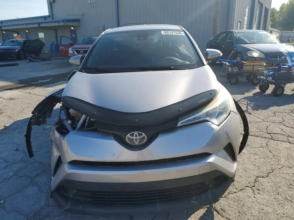 2018 TOYOTA C-HR XLE  