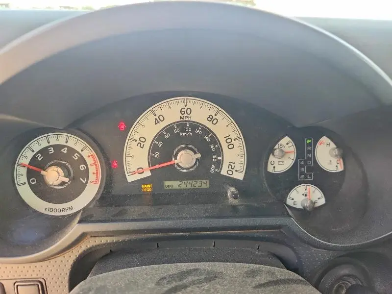 2010 TOYOTA FJ CRUISER BASE  