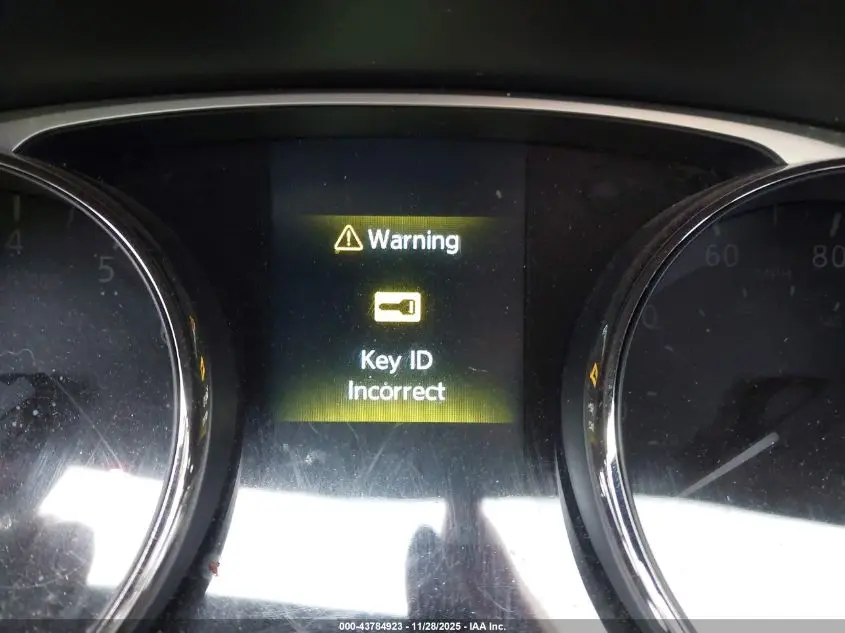 2016 NISSAN ROGUE SL