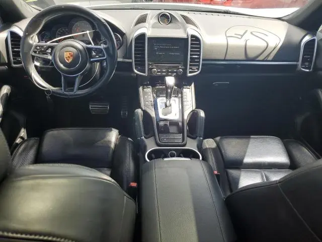 2017 PORSCHE CAYENNE S  