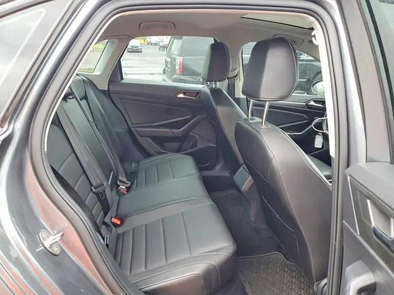 2022 VOLKSWAGEN JETTA SE  