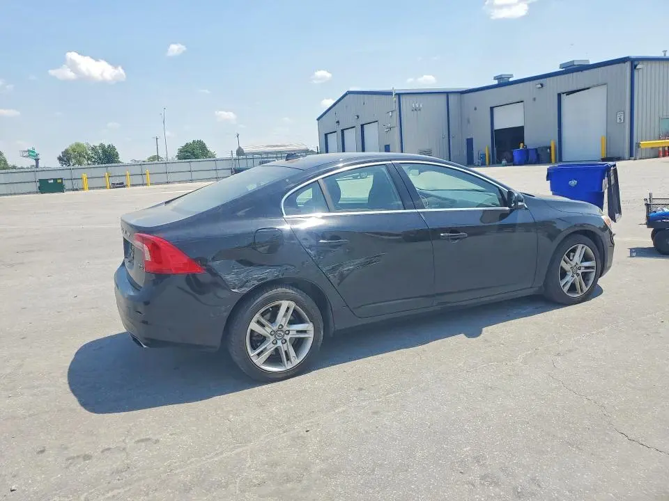2015 VOLVO S60 PREMIER  