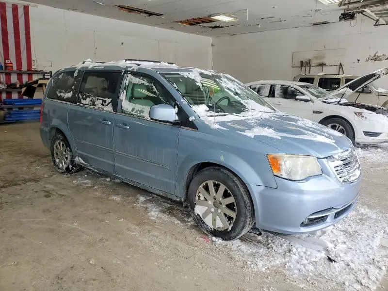 2013 CHRYSLER TOWN & COUNTRY TOURING  