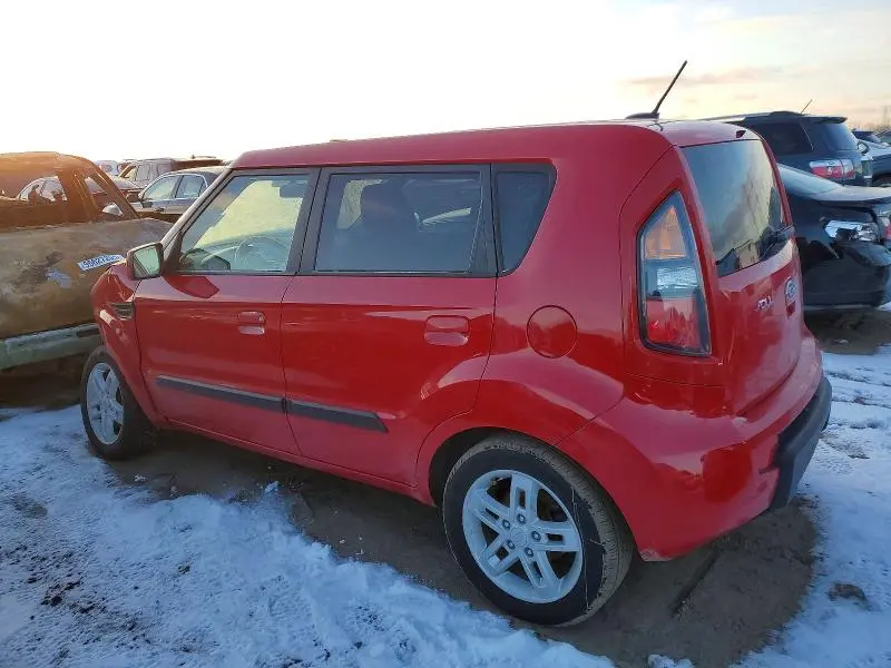 2010 KIA SOUL +  
