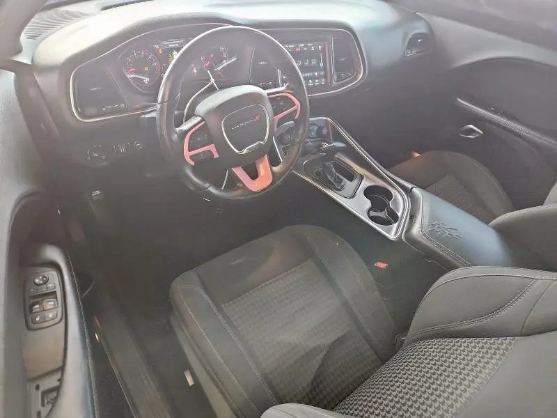 2018 DODGE CHALLENGER SXT  