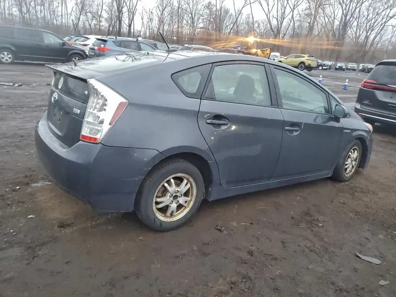 2010 TOYOTA PRIUS   
