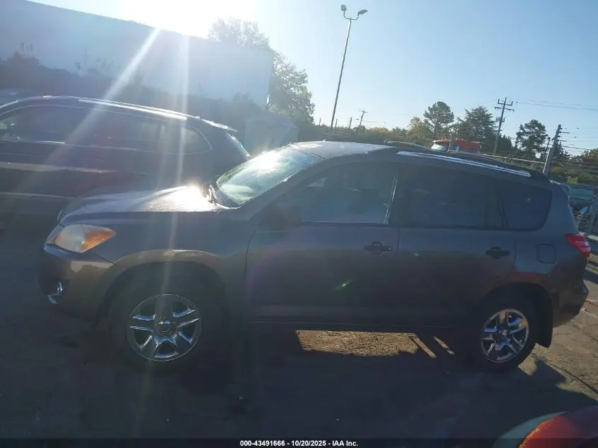 2011 TOYOTA RAV4  