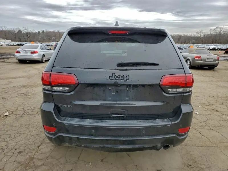 2020 JEEP GRAND CHEROKEE LAREDO  