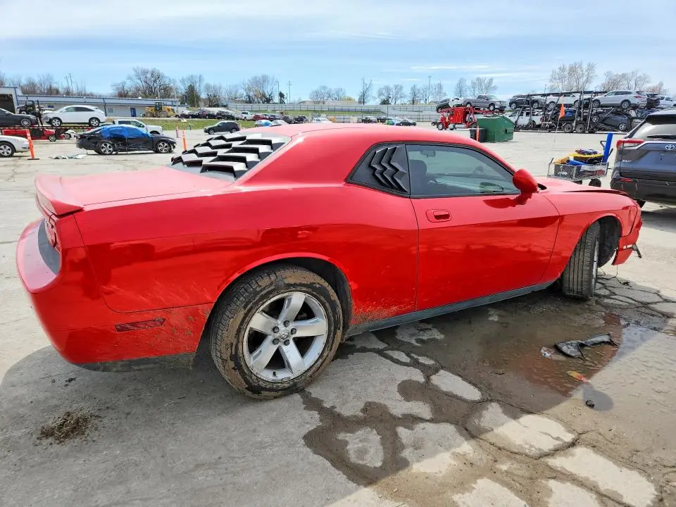 2010 DODGE CHALLENGER SE  