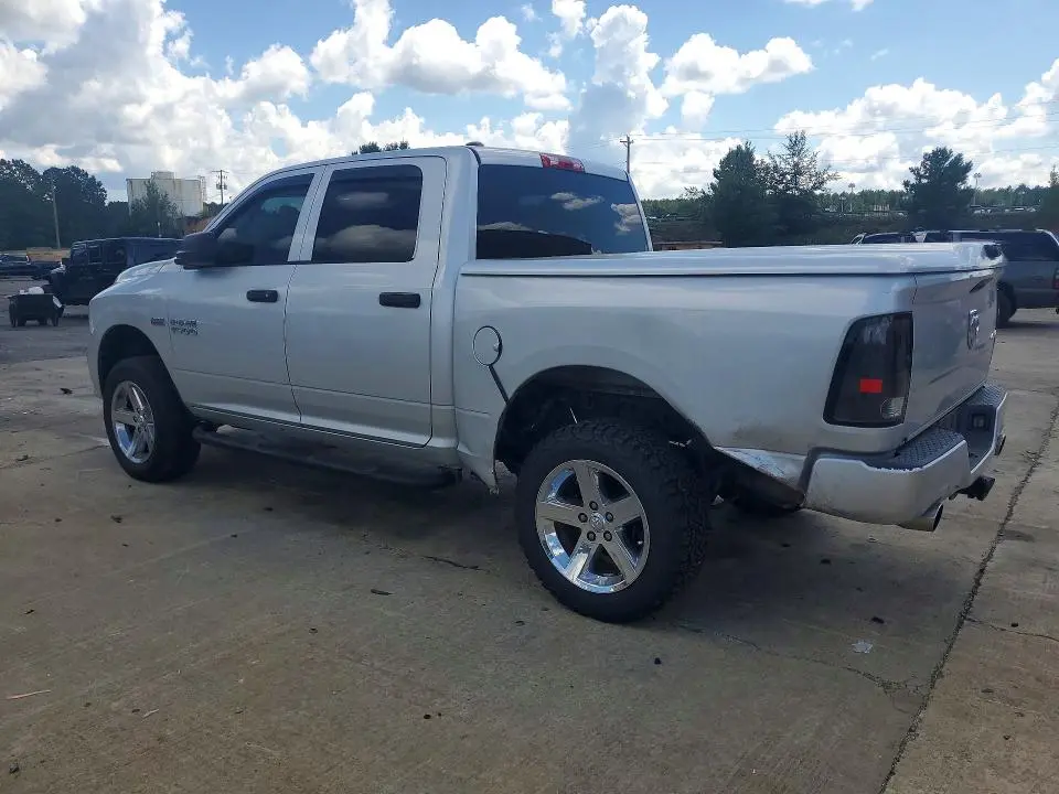 2014 RAM 1500 ST  