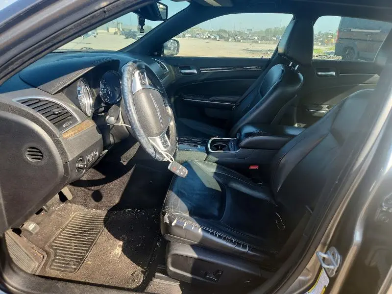 2011 CHRYSLER 300 LIMITED  