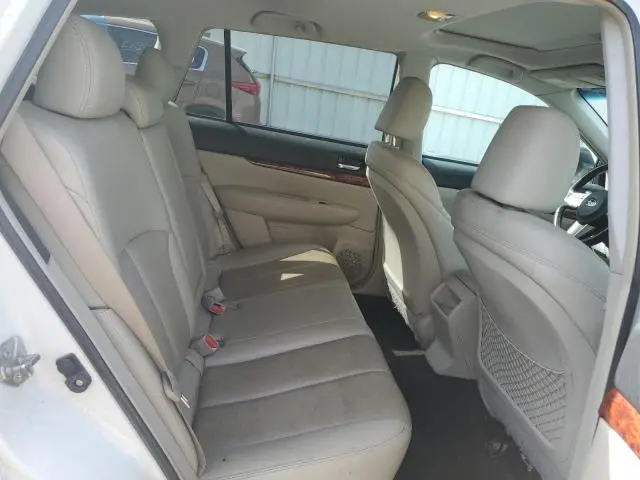 2010 SUBARU OUTBACK 2.5I LIMITED  