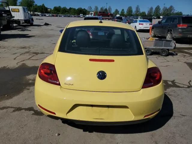 2012 VOLKSWAGEN BEETLE   