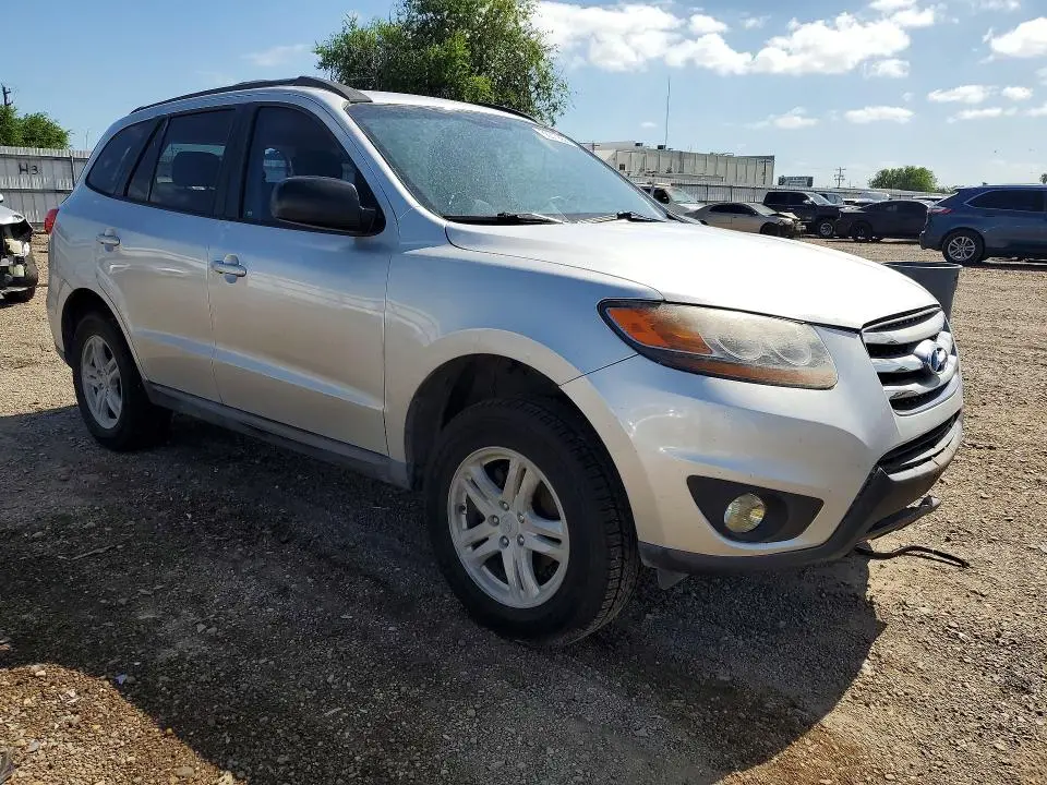 2012 HYUNDAI SANTA FE GLS  
