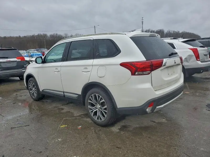 2017 MITSUBISHI OUTLANDER SE  