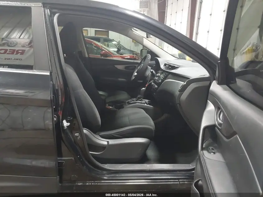 2017 NISSAN ROGUE SPORT S