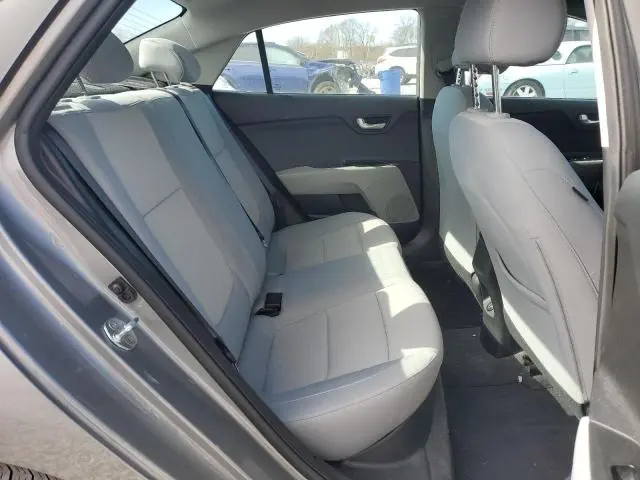 2022 KIA RIO LX  